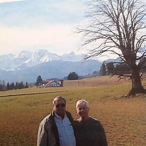 Meet your Posher, Sharon